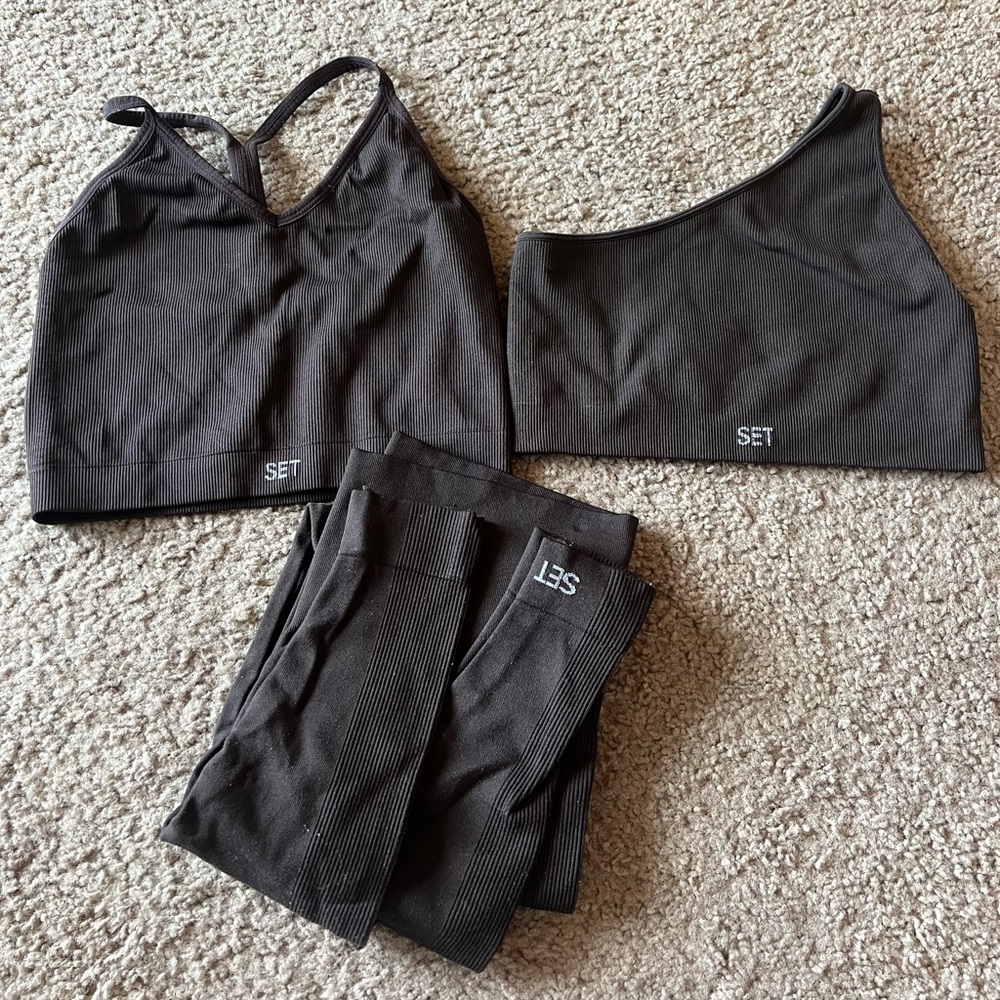SET Active dark brown Sports Bras & leggings